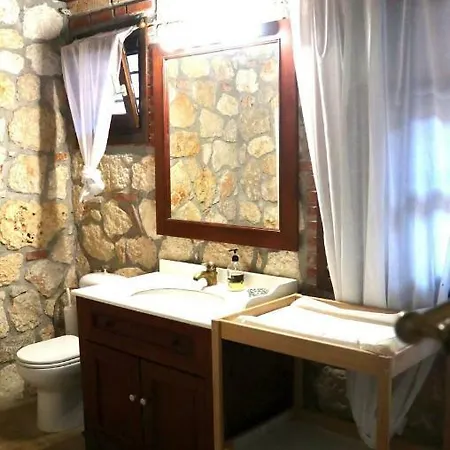 Stone House Andromeda Holiday home Psakoudia