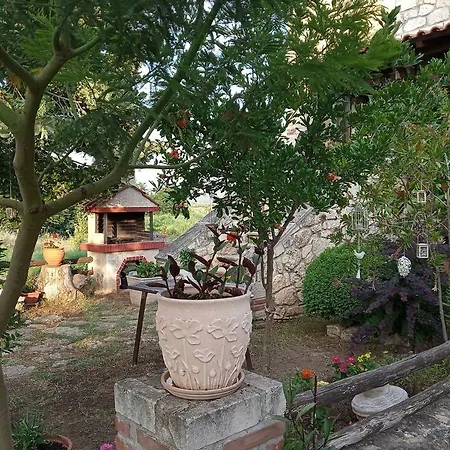 Stone House Andromeda Feriehus Psakoudia