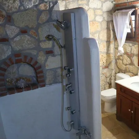 Holiday home Stone House Andromeda Psakoudia